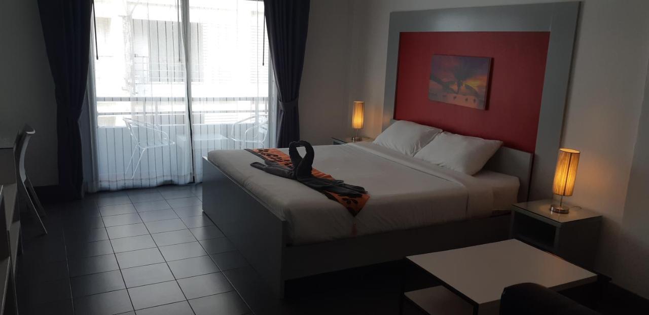 Garden Guest House Pattaya Ngoại thất bức ảnh