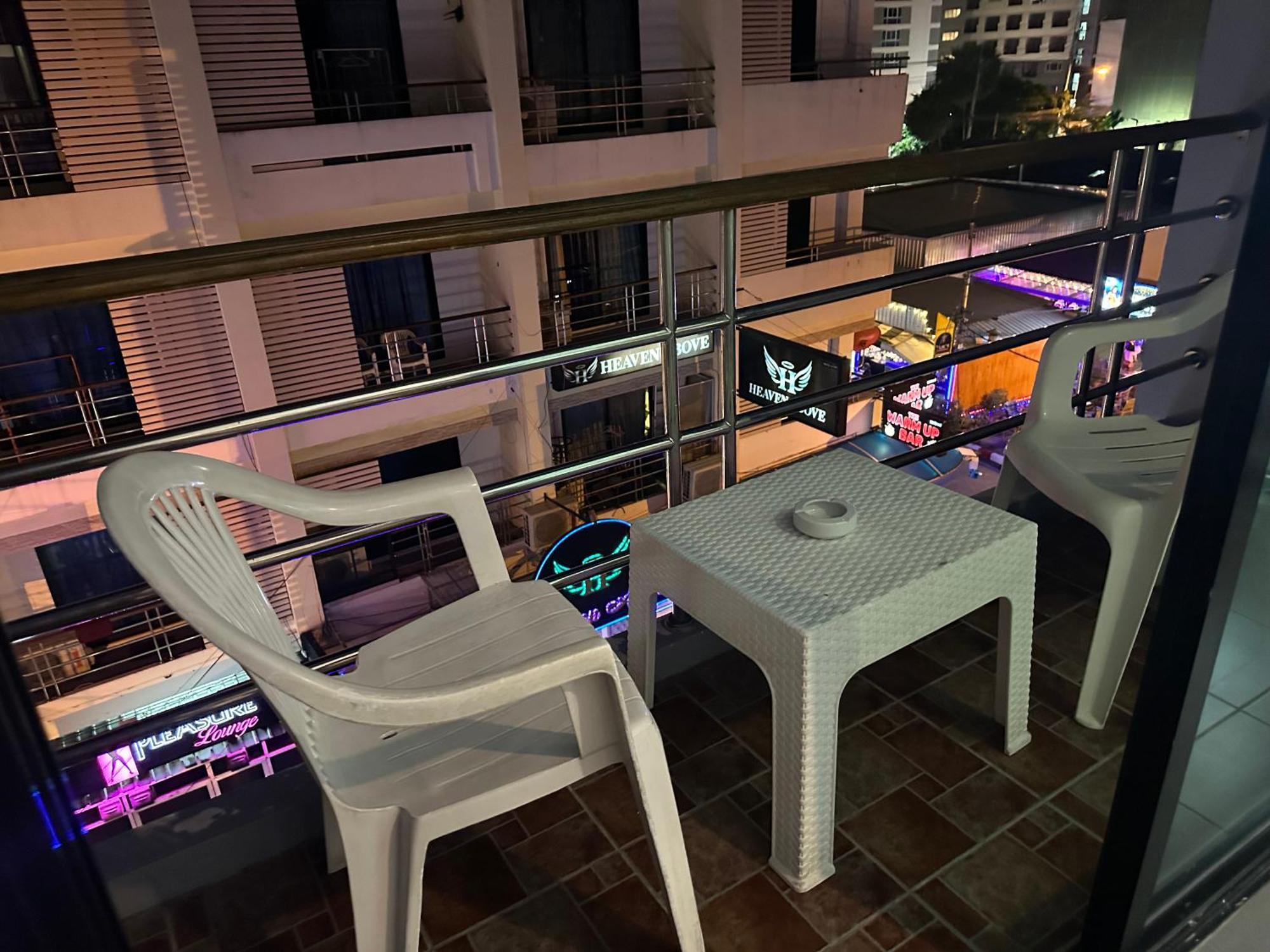 Garden Guest House Pattaya Ngoại thất bức ảnh