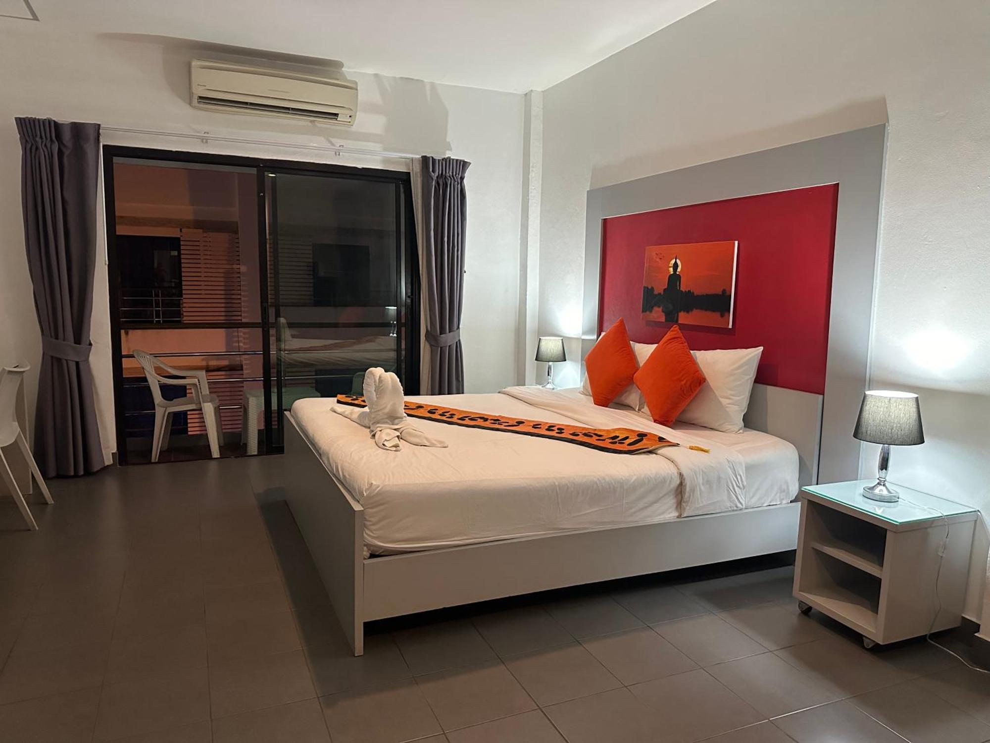 Garden Guest House Pattaya Ngoại thất bức ảnh